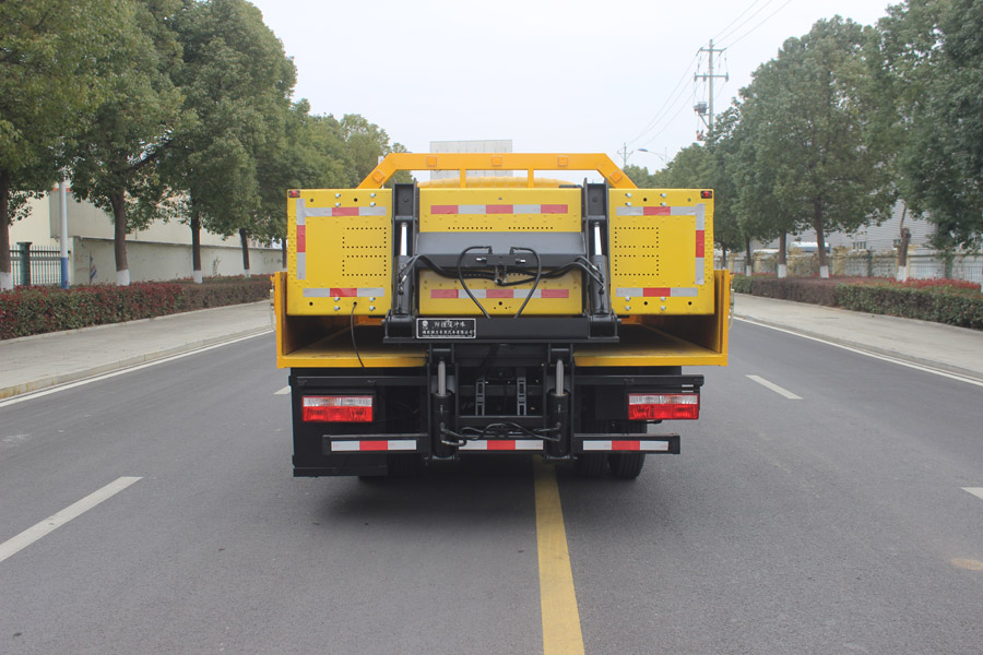 润知星牌SCS5042TFZEQ6型防撞缓冲车